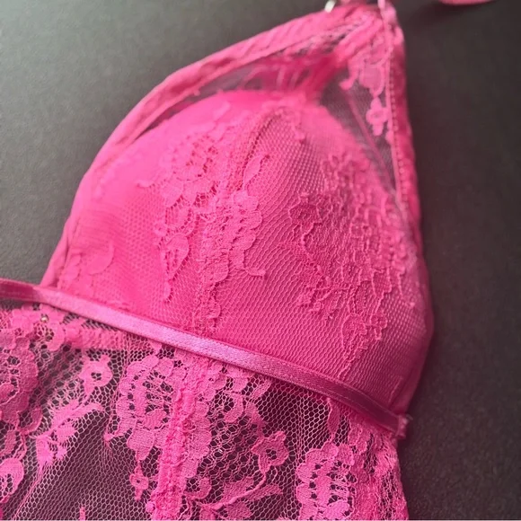 Womens Victoria’s Secret Very Sexy Pink Lace Babydoll Chemise Size Small - Picture 4 of 7